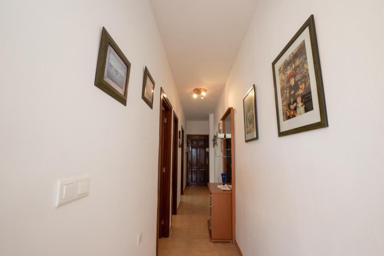Edf Toboso II 3C Menyber Apartment Nerja Exterior photo